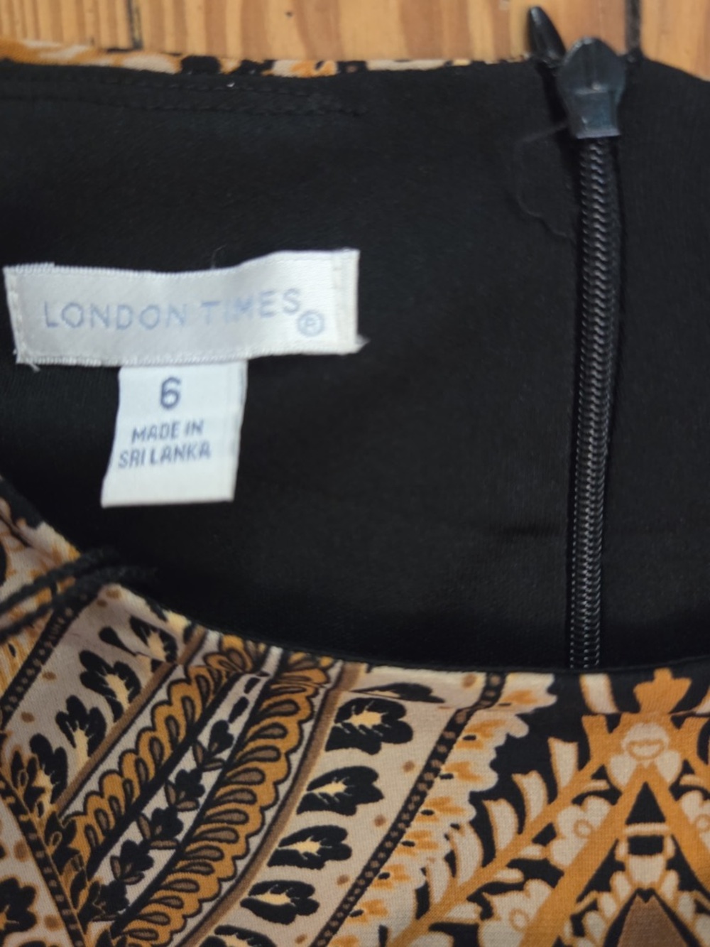 London Times Tan & Black Paisley Print Long Sleeve Midi Knee Length Sheath Dress - Picture 4 of 6